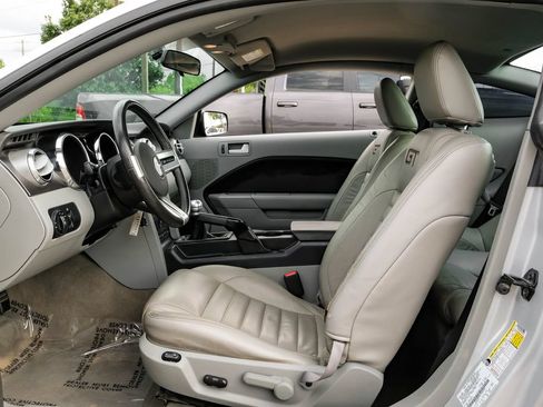Used 2007 Ford Mustang GT Premium RWD image 23