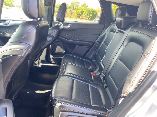 Used 2024 Ford Escape Platinum AWD/4WD image 19