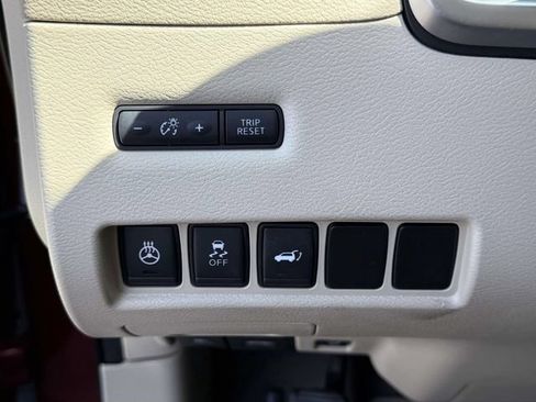 Used 2016 Nissan Murano Platinum w/ Platinum Technology Package AWD/4WD image 24