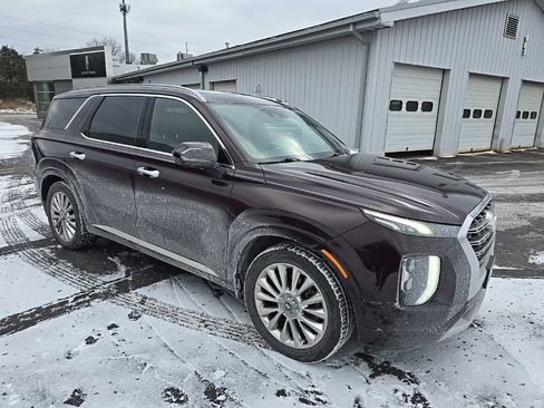 Used 2020 Hyundai Palisade Limited image 3