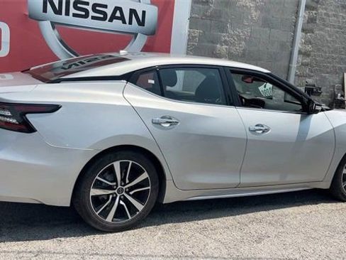 Used 2023 Nissan Maxima SV w/ Floor Mat Group image 22