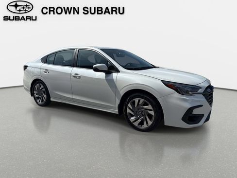 Used 2025 Subaru Legacy Limited w/ Popular Package #3 AWD/4WD image 2