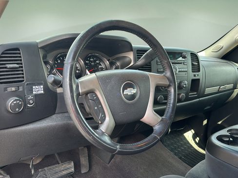 Used 2008 Chevrolet Silverado 1500 LT RWD image 16