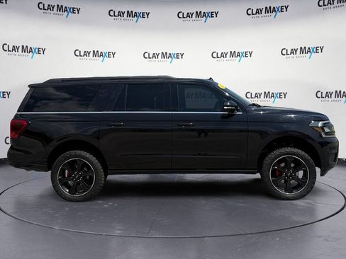 Used 2022 Ford Expedition Max Limited AWD/4WD image 6