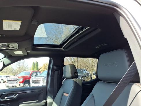 New 2026 GMC Sierra 1500 AT4 AWD/4WD image 20