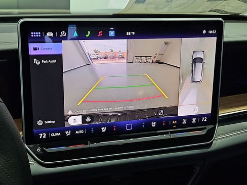 New 2026 Volkswagen Tiguan SEL R-Line AWD/4WD image 19
