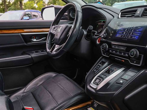 Used 2020 Honda CR-V Touring image 24