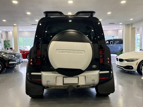 Used 2023 Land Rover Defender 110 SE AWD/4WD image 6