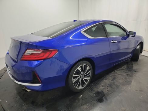 Used 2017 Honda Accord EX image 9