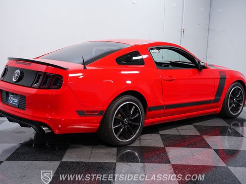 Used 2013 Ford Mustang Boss 302 w/ Boss 302 Accessory Pkg RWD image 11