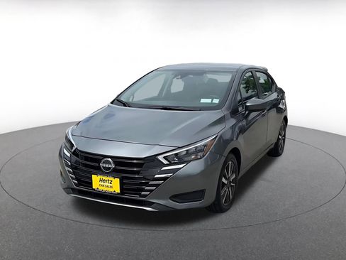 Used 2025 Nissan Versa SV FWD image 7