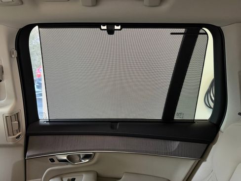 New 2026 Volvo XC90 T8 Ultra w/ Protection Package Premier AWD/4WD image 26