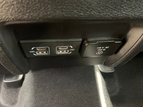 Certified 2022 Jeep Cherokee Trailhawk image 24