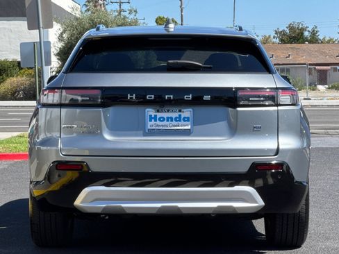 Used 2024 Honda Prologue Touring image 10