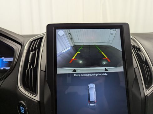 Used 2024 Ford Edge SEL w/ Convenience Package image 21