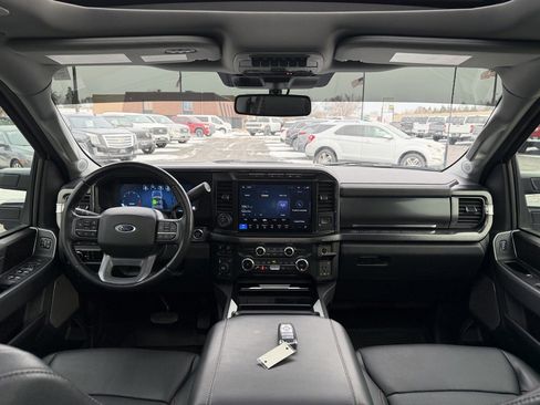 Used 2023 Ford F250 Lariat w/ Lariat Ultimate Package image 35