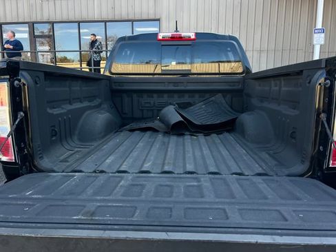 Used 2018 GMC Canyon Denali image 27