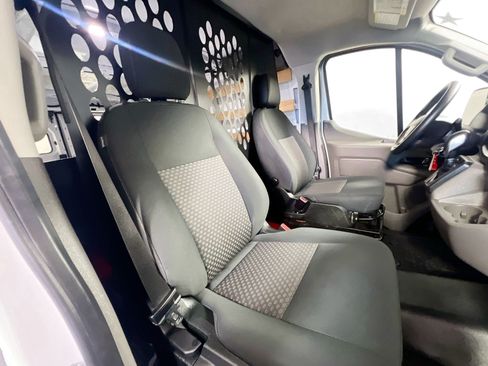 Used 2025 Ford Transit 250 Low Roof w/ Exterior Upgrade Package RWD image 29
