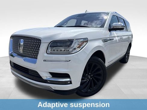 Used 2020 Lincoln Navigator Black Label w/ Cargo Convenience Package AWD/4WD image 39