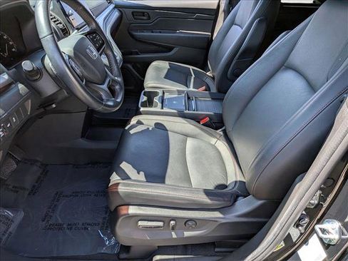 Certified 2025 Honda Odyssey Sport-L image 17