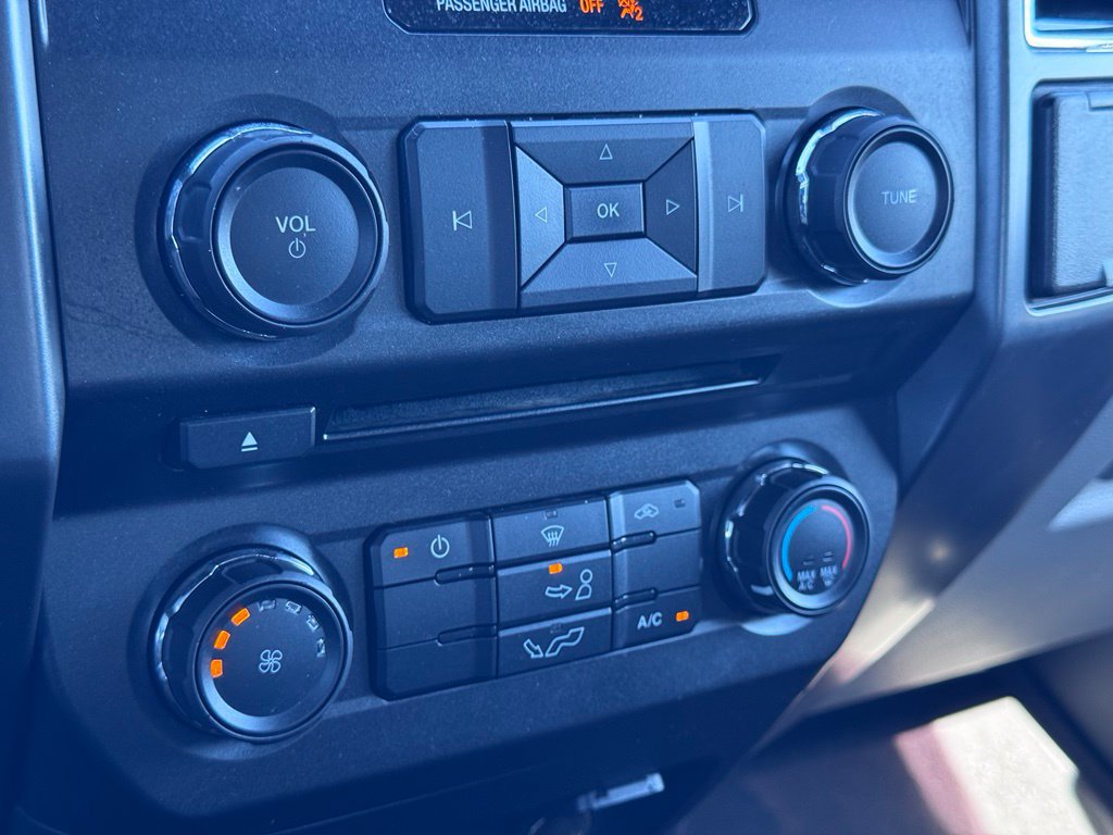 Used 2018 Ford F150 XLT AWD/4WD image 11