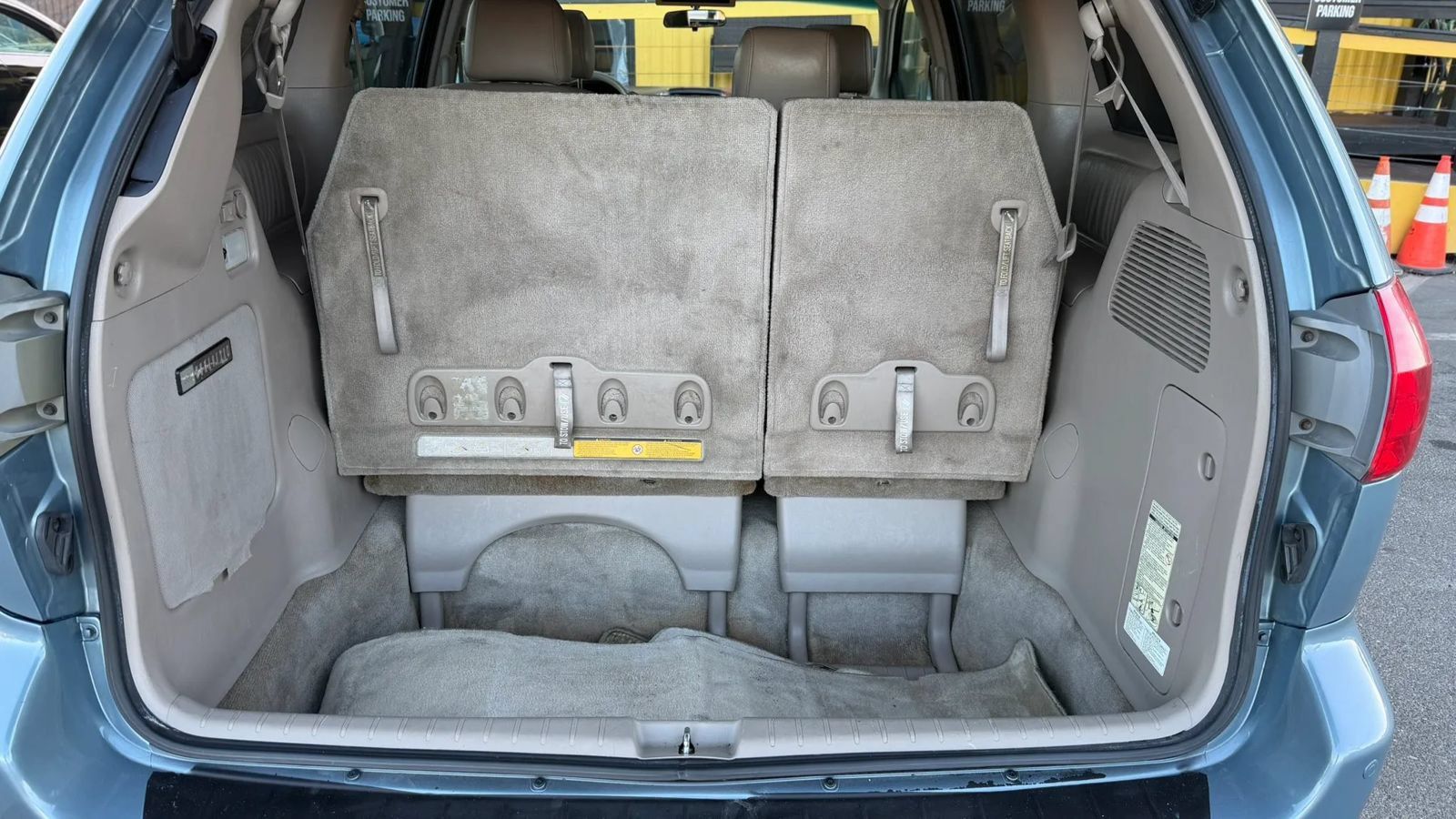 Used 2008 Toyota Sienna XLE w/ Towing Prep Pkg FWD image 27