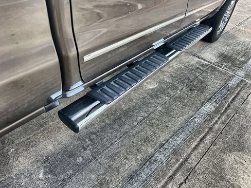 Used 2015 Chevrolet Silverado 2500 High Country w/ Duramax Plus Package AWD/4WD image 10