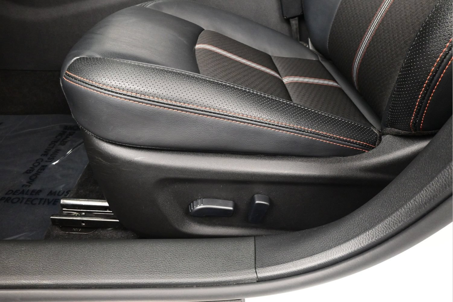 Certified 2025 Nissan Altima 2.5 SR FWD image 10