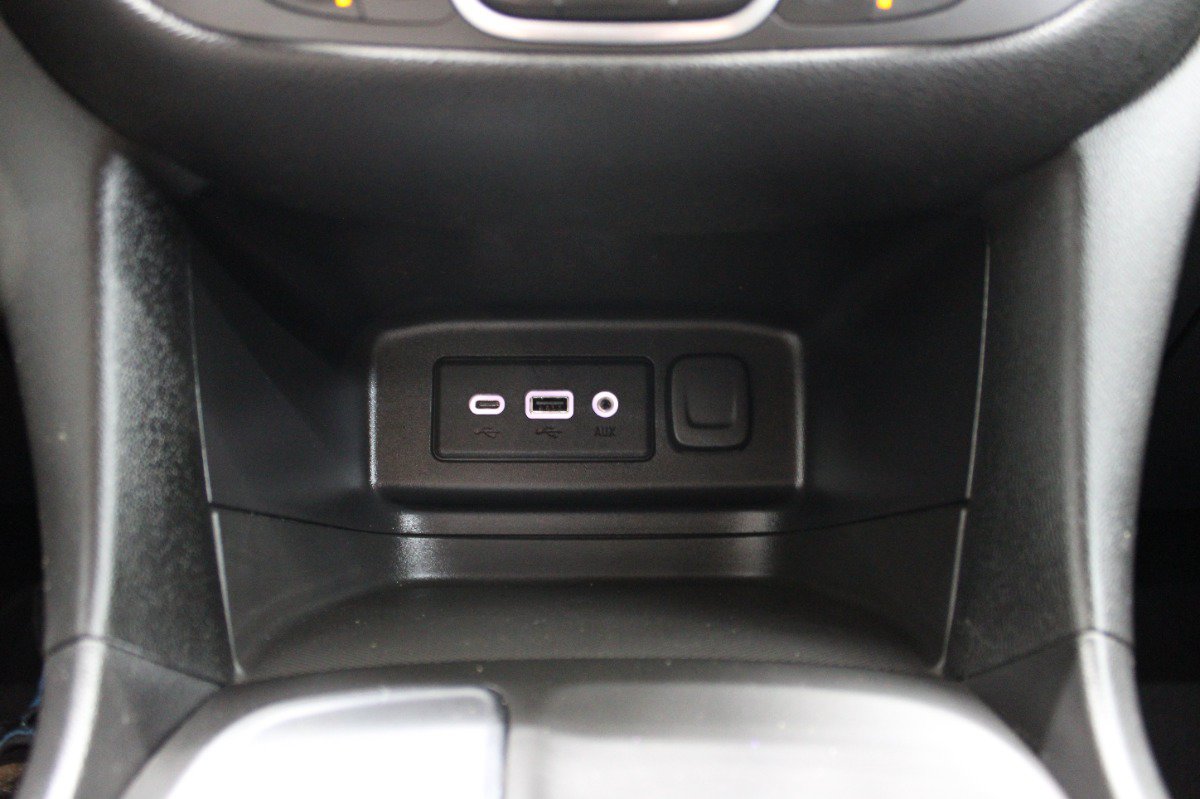 Used 2019 Chevrolet Equinox LT FWD image 27