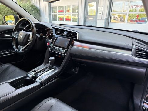 Used 2018 Honda Civic EX-L image 41