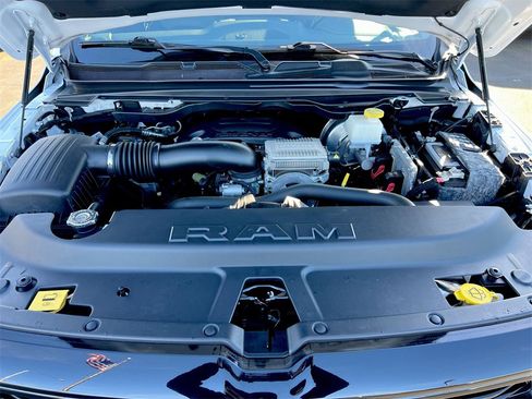 Used 2020 RAM 1500 Laramie image 23