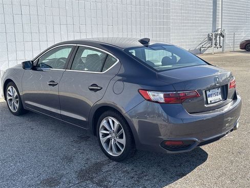 Used 2017 Acura ILX image 11