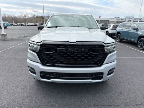 New 2026 RAM 1500 4x4 Crew Cab image 3