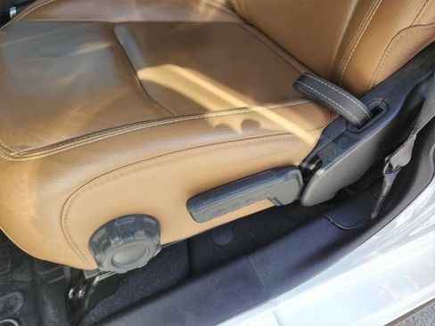 Certified 2022 Jeep Wrangler Unlimited Rubicon w/ LED Lighting Group image 19