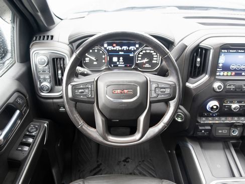 Used 2020 GMC Sierra 1500 AT4 image 2