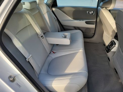 Certified 2025 Hyundai Ioniq 6 SEL image 24