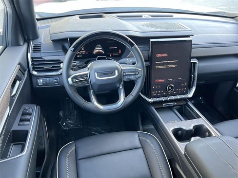 New 2026 GMC Acadia Denali w/ Super Cruise Package image 11