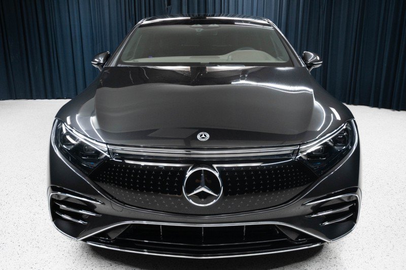 Certified 2023 Mercedes-Benz EQS 580 4MATIC Sedan image 2