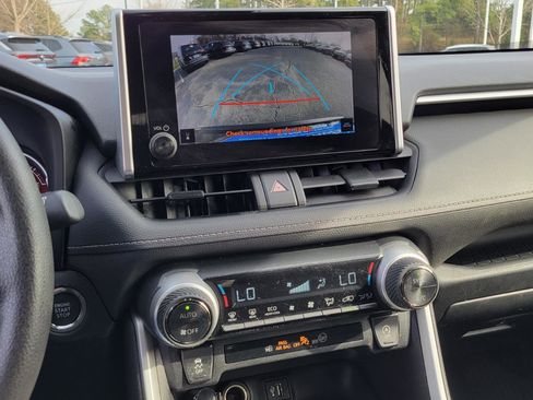 Used 2023 Toyota RAV4 XLE w/ Convenience Package image 27