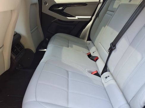 Certified 2026 Land Rover Range Rover Evoque S AWD/4WD image 5