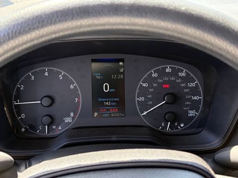 Used 2025 Toyota Corolla LE FWD image 9
