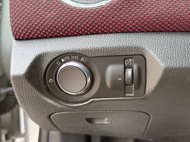 Used 2011 Chevrolet Cruze LT FWD image 18