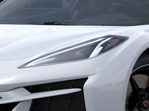 New 2025 Chevrolet Corvette E-Ray w/ ZER Performance Package image 10