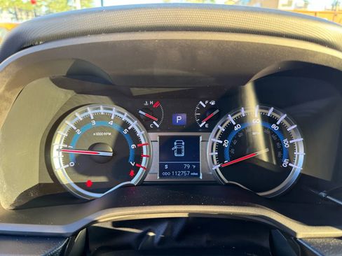 Used 2016 Toyota 4Runner SR5 Premium image 33