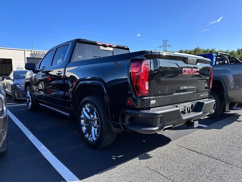 Used 2021 GMC Sierra 1500 Denali w/ Denali Ultimate Package AWD/4WD image 3