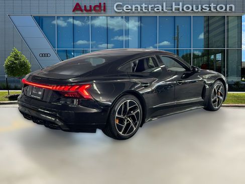 Used 2023 Audi RS e-tron GT w/ Carbon Performance Package image 9