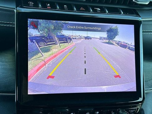Used 2022 Jeep Grand Cherokee L Overland w/ Luxury Tech Group IV AWD/4WD image 20