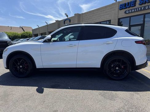 Used 2018 Alfa Romeo Stelvio Ti Sport AWD/4WD image 8