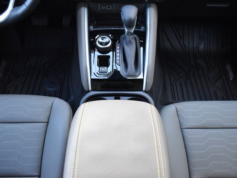 Used 2026 Chevrolet Colorado ZR2 w/ Technology Package image 22