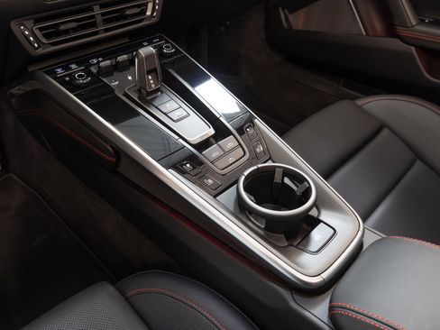 Used 2021 Porsche 911 Turbo S image 22